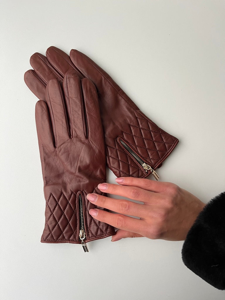 2687 Lamb Slink Leather Glove - Whisky