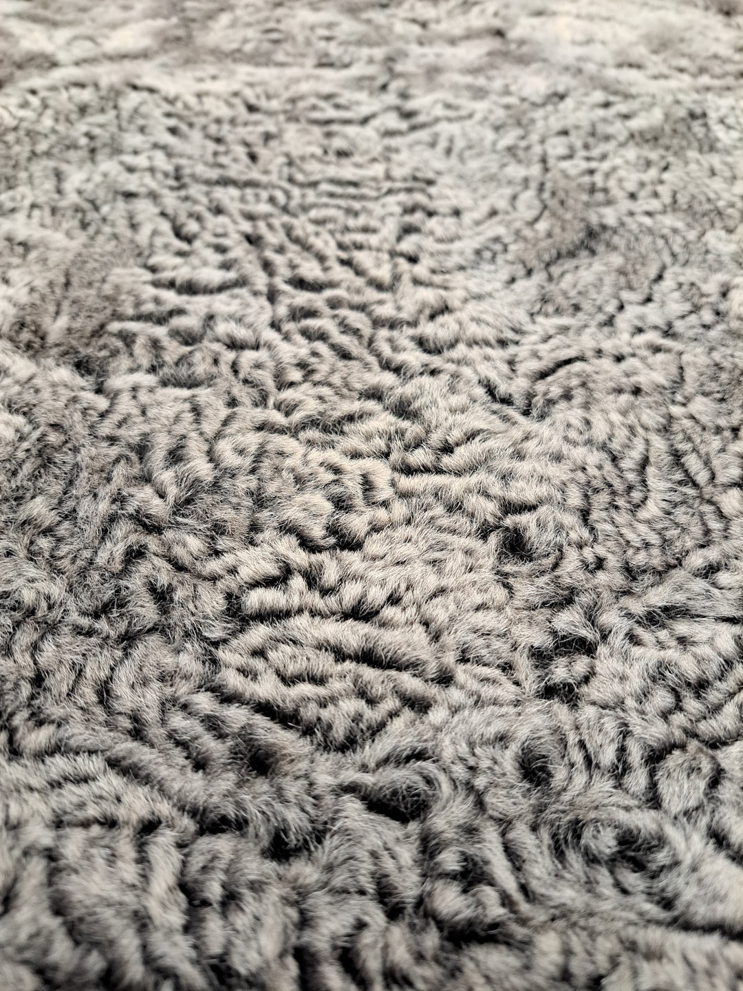 Innocente, 125 cm. - Collar - La Coon Lamb - Women - Dark Brown