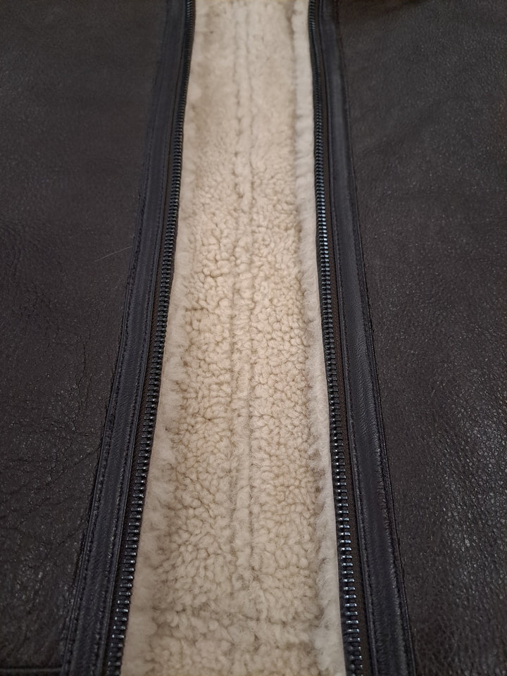 Elias, 68 cm. - Kragen - Nappa Lamm Crack - Mann - Dunkelbraun