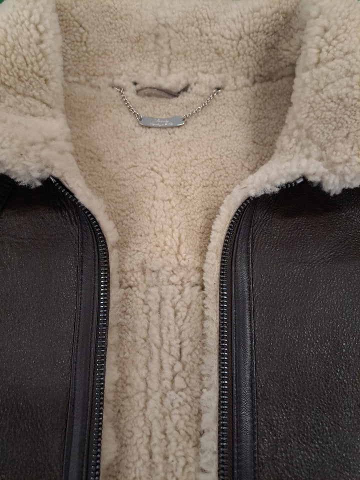 Elias, 68 cm. - Kragen - Nappa Lamm Crack - Mann - Dunkelbraun