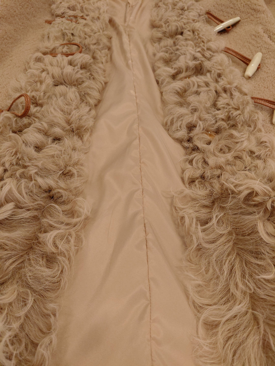 Iresa, 110 cm. Curly Lamb - Women Light Camel