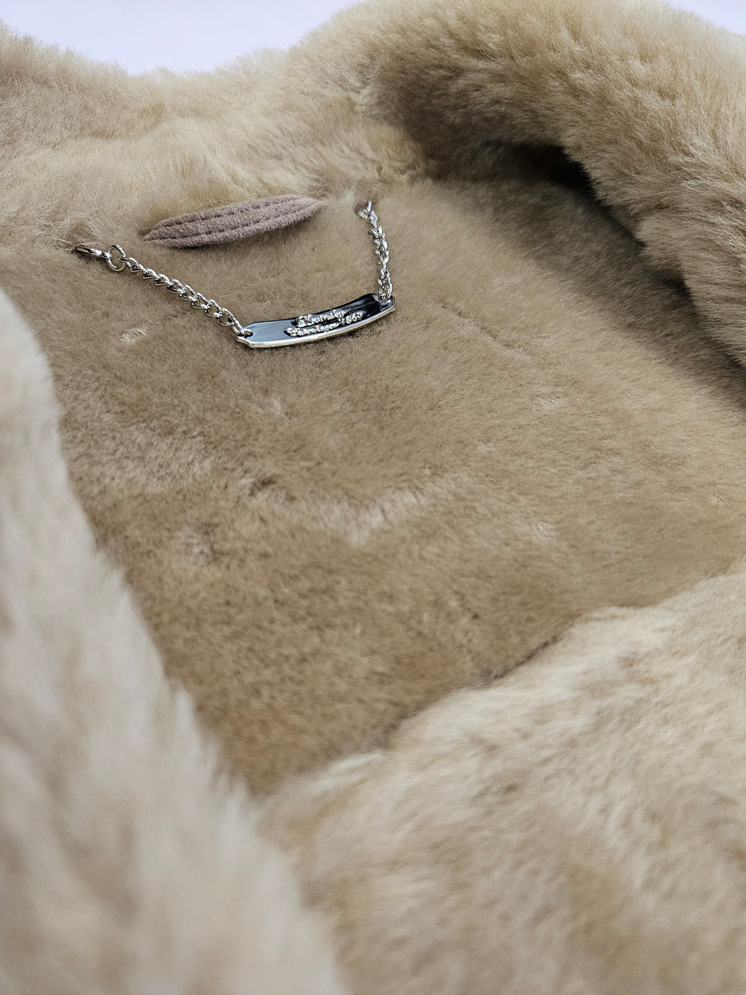 Carlo, 100 cm. - Collar Suede Lamb - Man Dark Oak