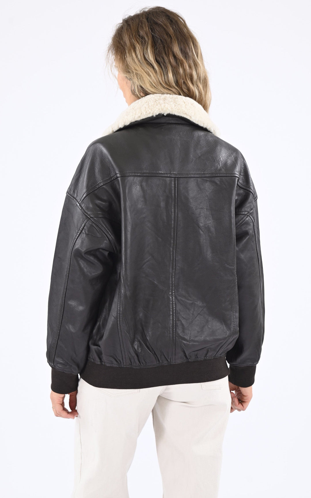 A "LCWDAISY2" Marron Schott Pilote Femme back photo