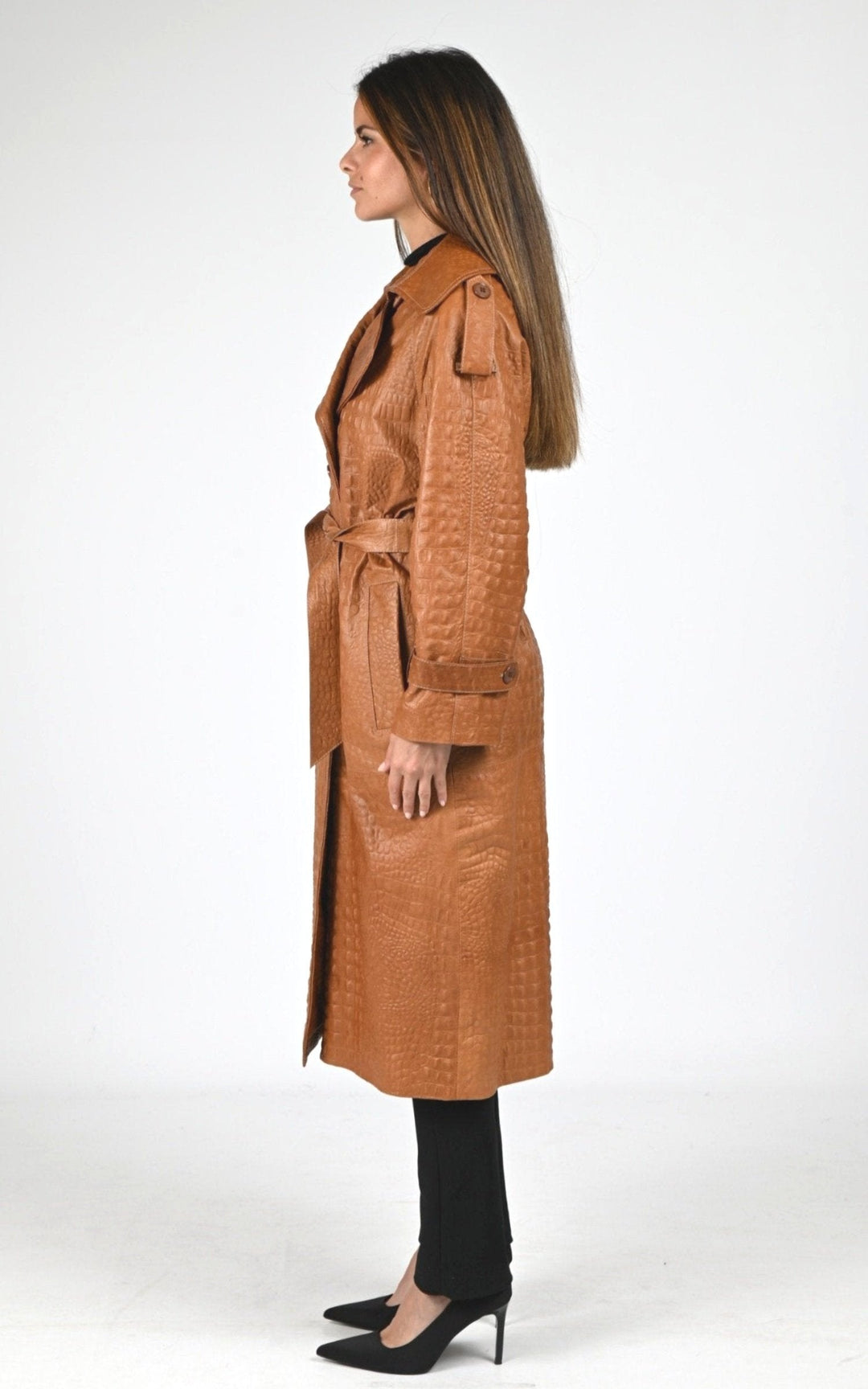 Manteau Cuir Femme Flo-Clo, modèle Betalis leather de couleur cuoio