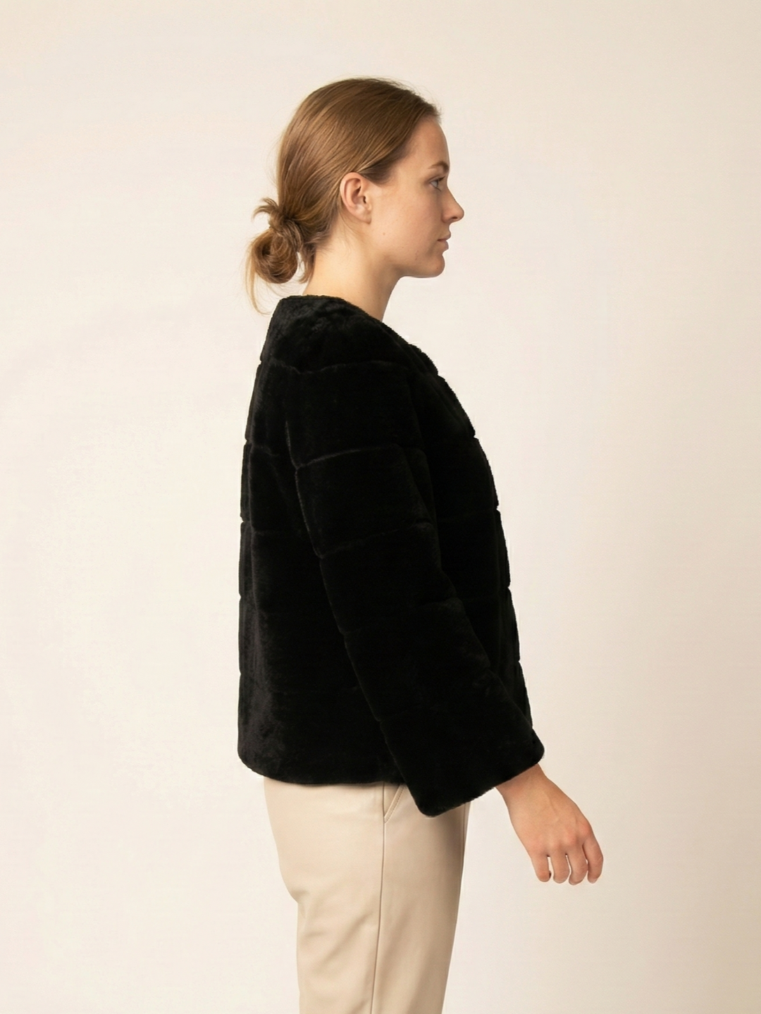 Horiane, 55 cm. - Lammet rett hår - kvinner - svart