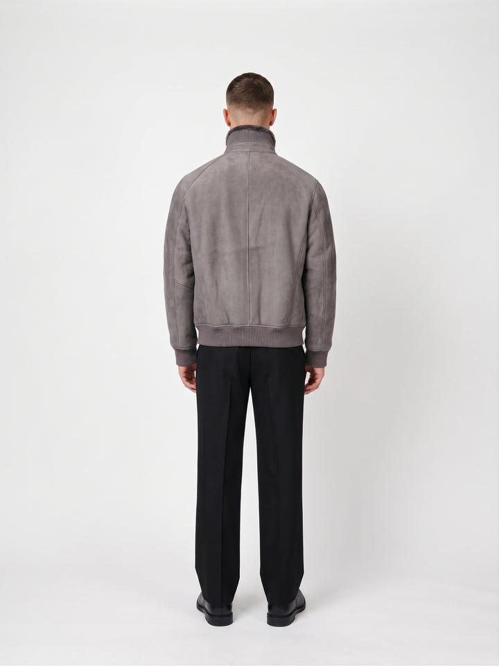 Iker, 66 cm. - Collar Suede Lamb - Man Light Grey