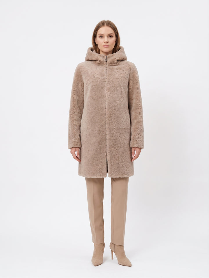 Delaney, 87 cm. - Hood Curly Lamb - Women Dark Beige