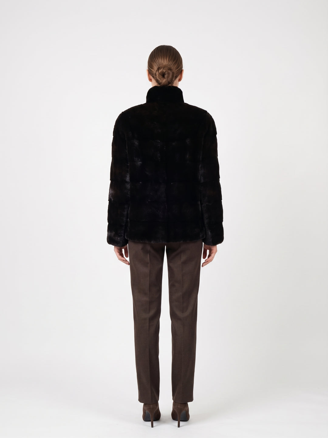 Olise, 60 cm. - Mink - Dame - Svart