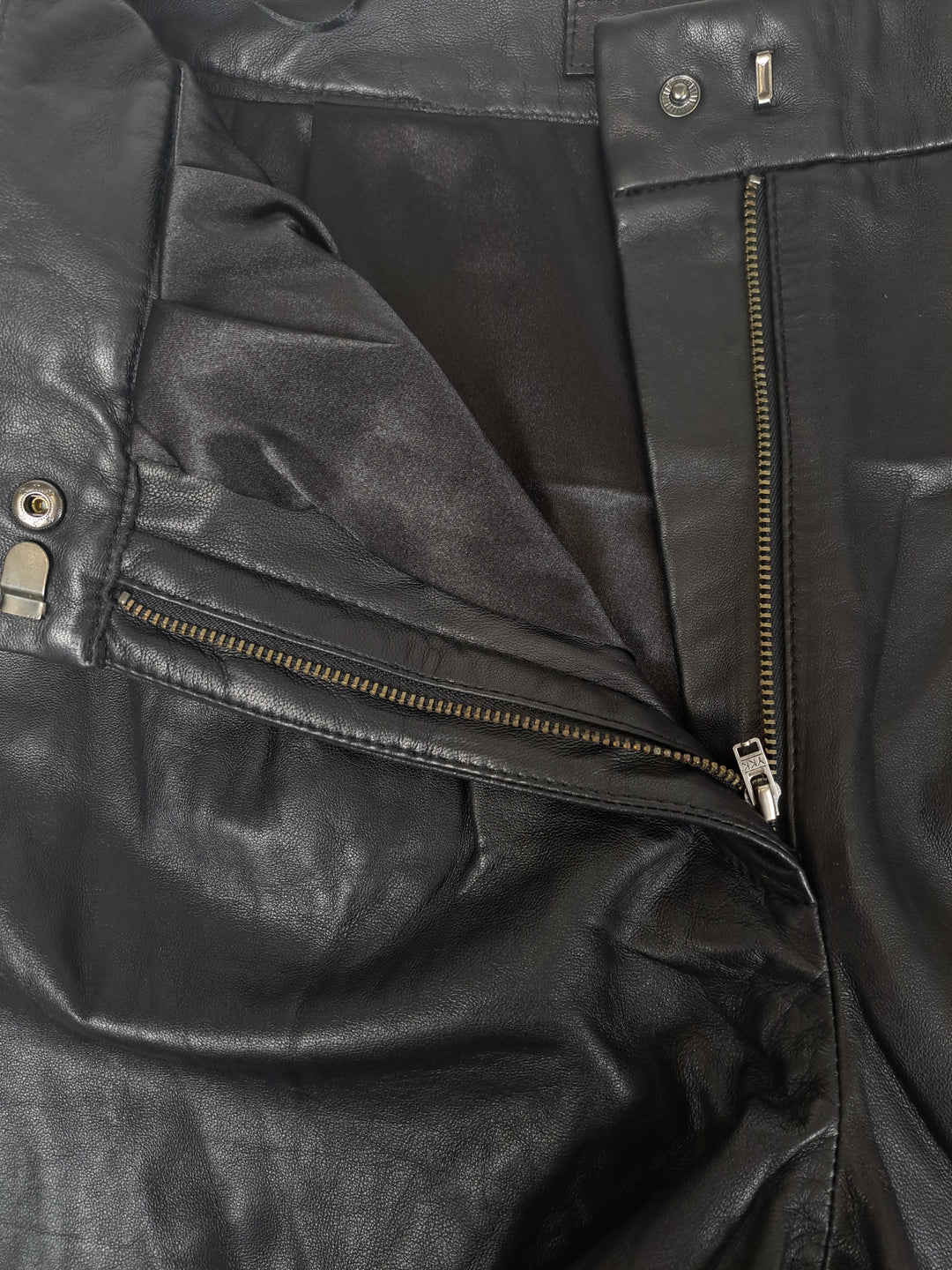 Marina Shorts - Lamb Thick Dace Leather -Women - Black