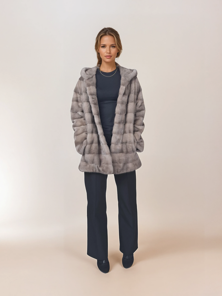 Viktoria, 75 cm. - Kapuze - Nerz - Damen - Silberblau