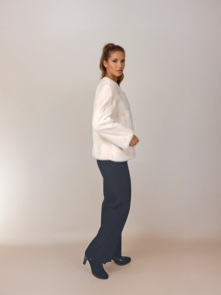 Chanel, 60 cm. - Mink - Women - Pearl