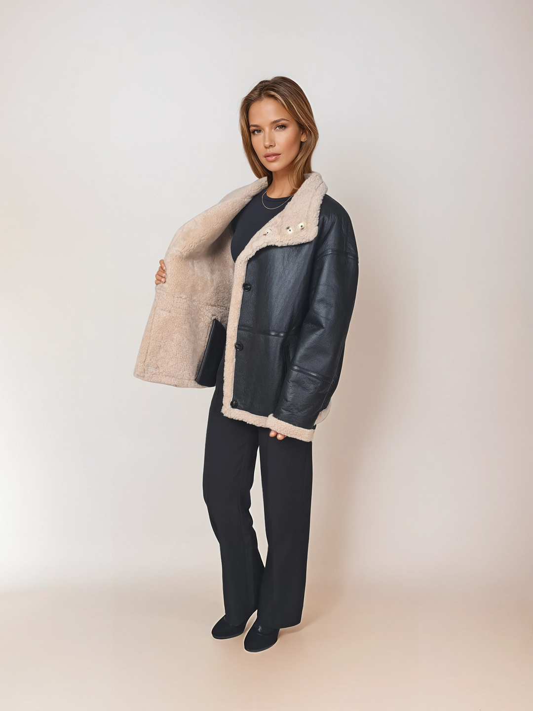 Junia, 65 cm. - Nappa Lamb Crack Washed - Damen - Schwarz