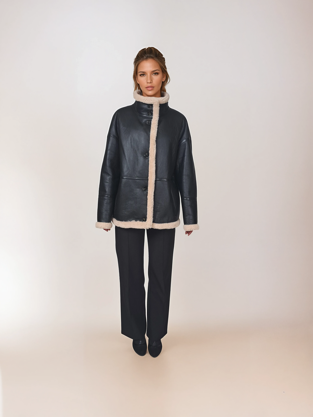 Junia, 65 cm. - Nappa Lamb Crack Washed - Damen - Schwarz