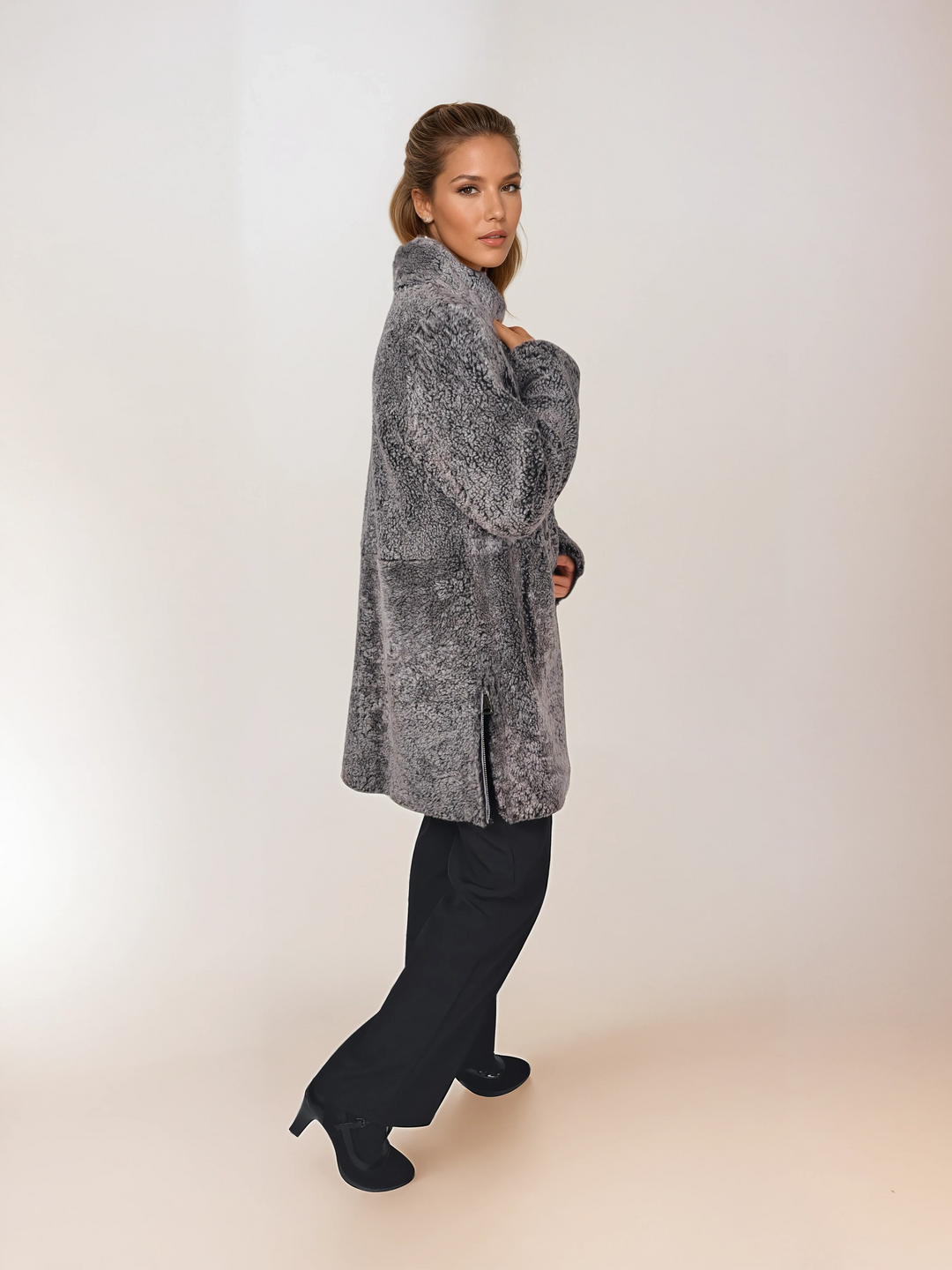 Innocente, 83 cm. - Collar - Nappa Lamb Brisa - Women - Dark Brown