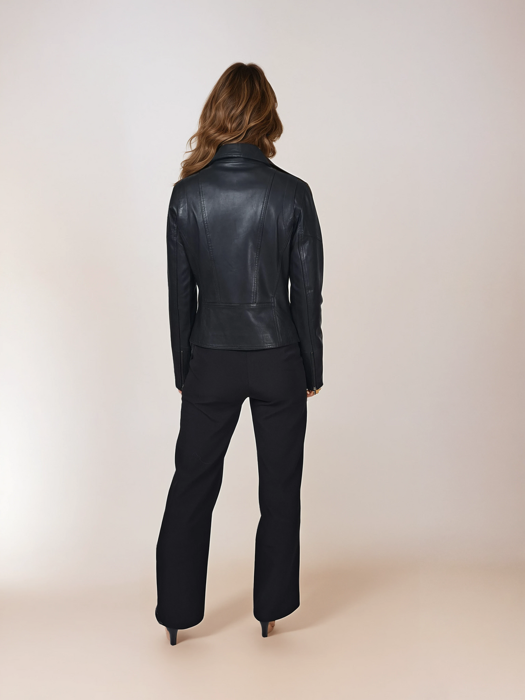 Amina - Lamb Thick Dace Leather -Women - Black