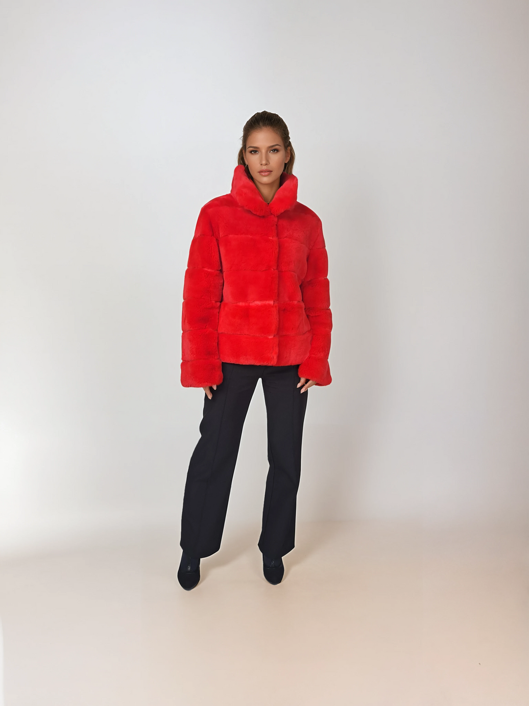 Petrovski, 60 cm. - Halsband - Rex - Damen - Rot