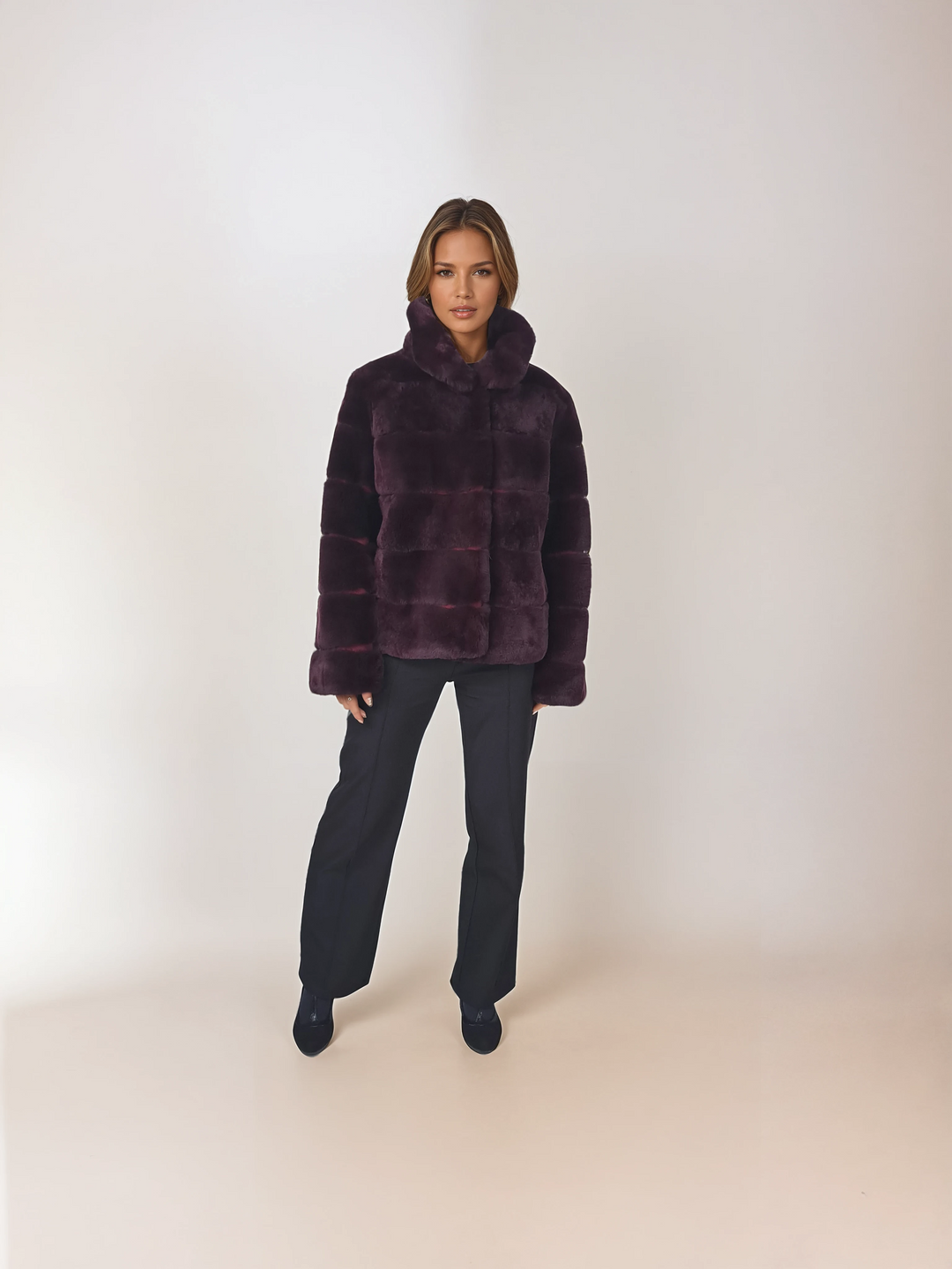 Petrovski, 60 cm. - Kragen - Rex - Damen - Wein