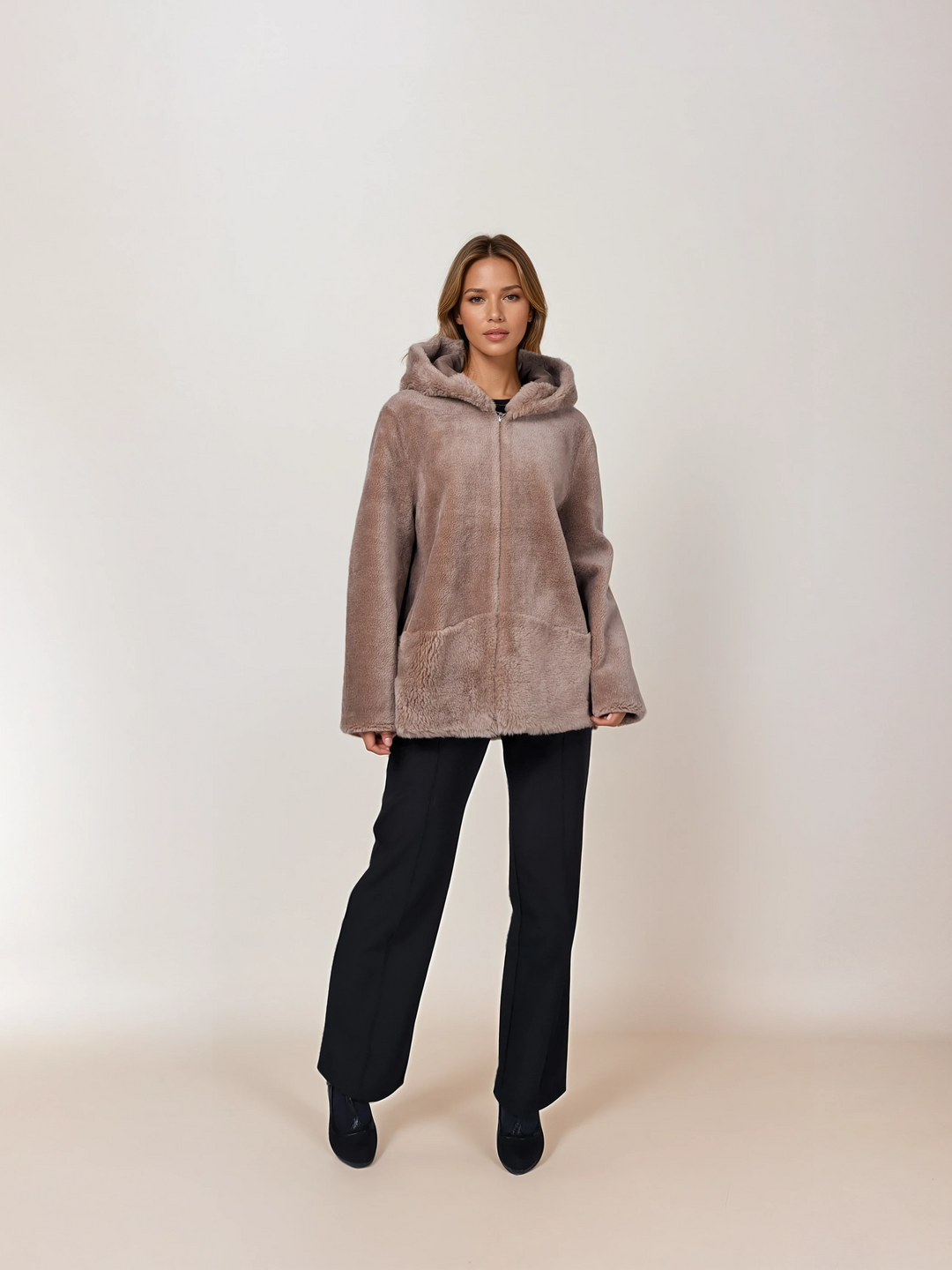 Ilda, 72 cm. - Kapuze - Air Wool - Damen - Kastanie