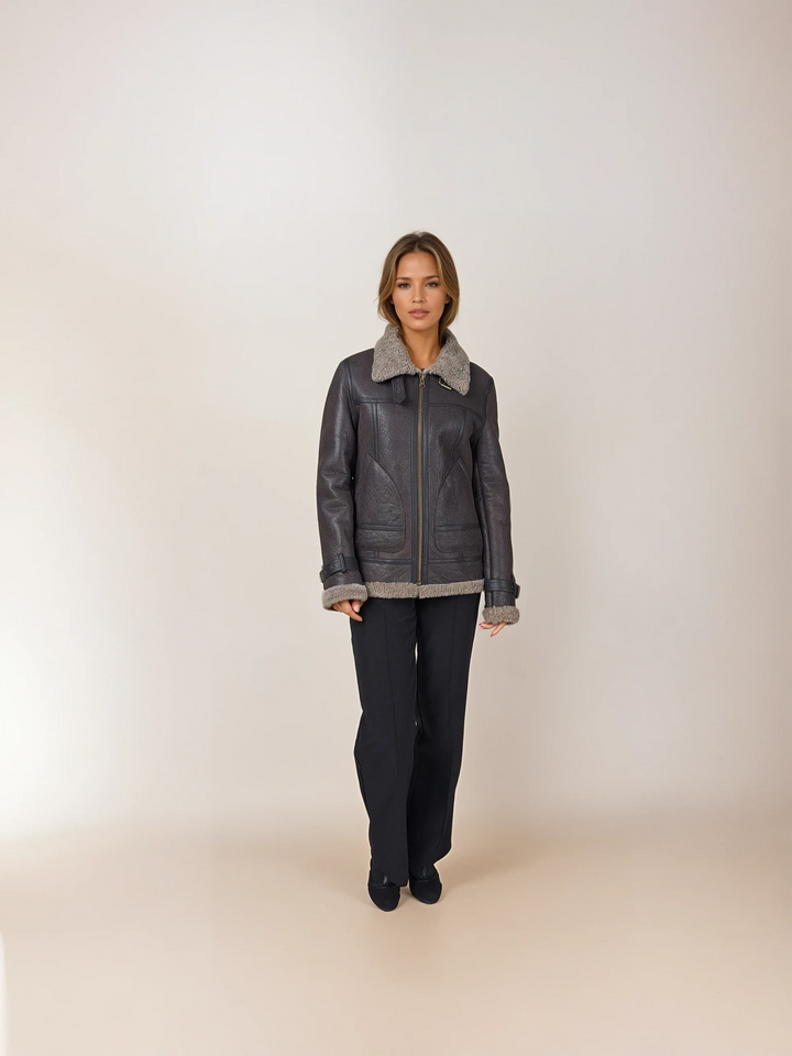 Gitta, 65 cm.  - kult lam - kvinner - mørk eik