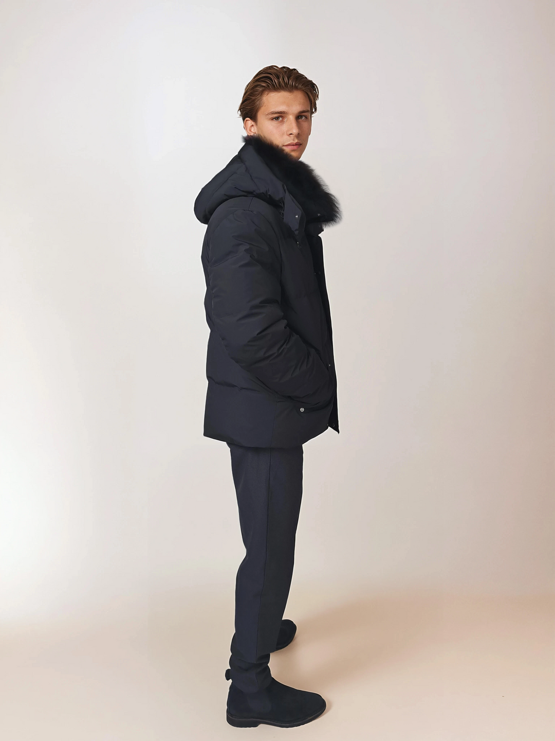 Joshua, 75 cm. - Ner - Man - Svart