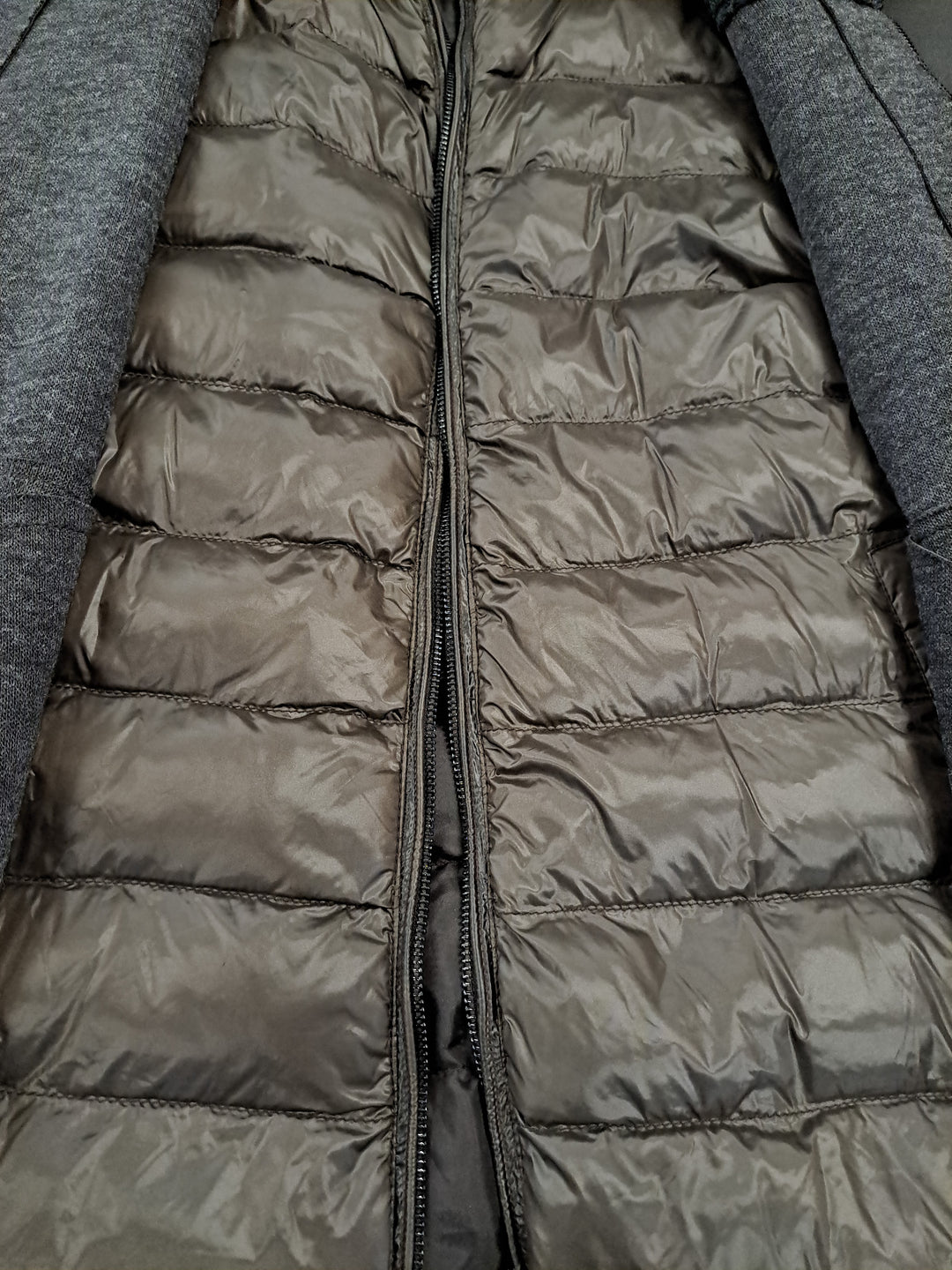 Lucia - Kapuze, 65 cm. - Lamm-Malli-Leder – Damen – Schwarz