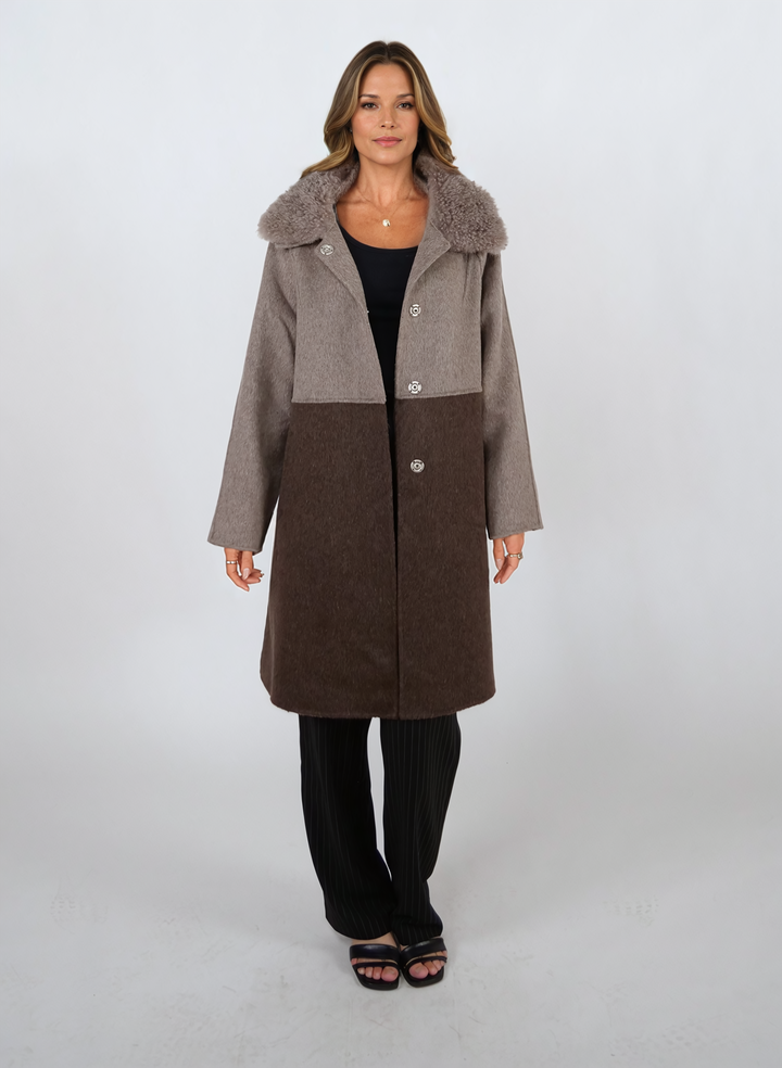 Italia, 95 cm. – Kragen – 100 % Wolle – Damen – Taupe und Dunkelbraun