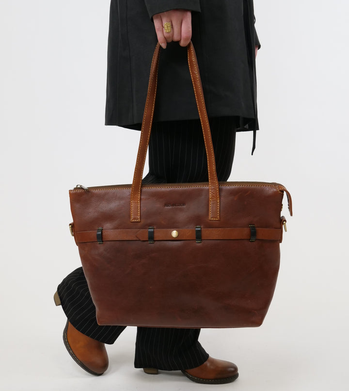 LB-1187-R1 Leatherbag - Accesories - Cognac