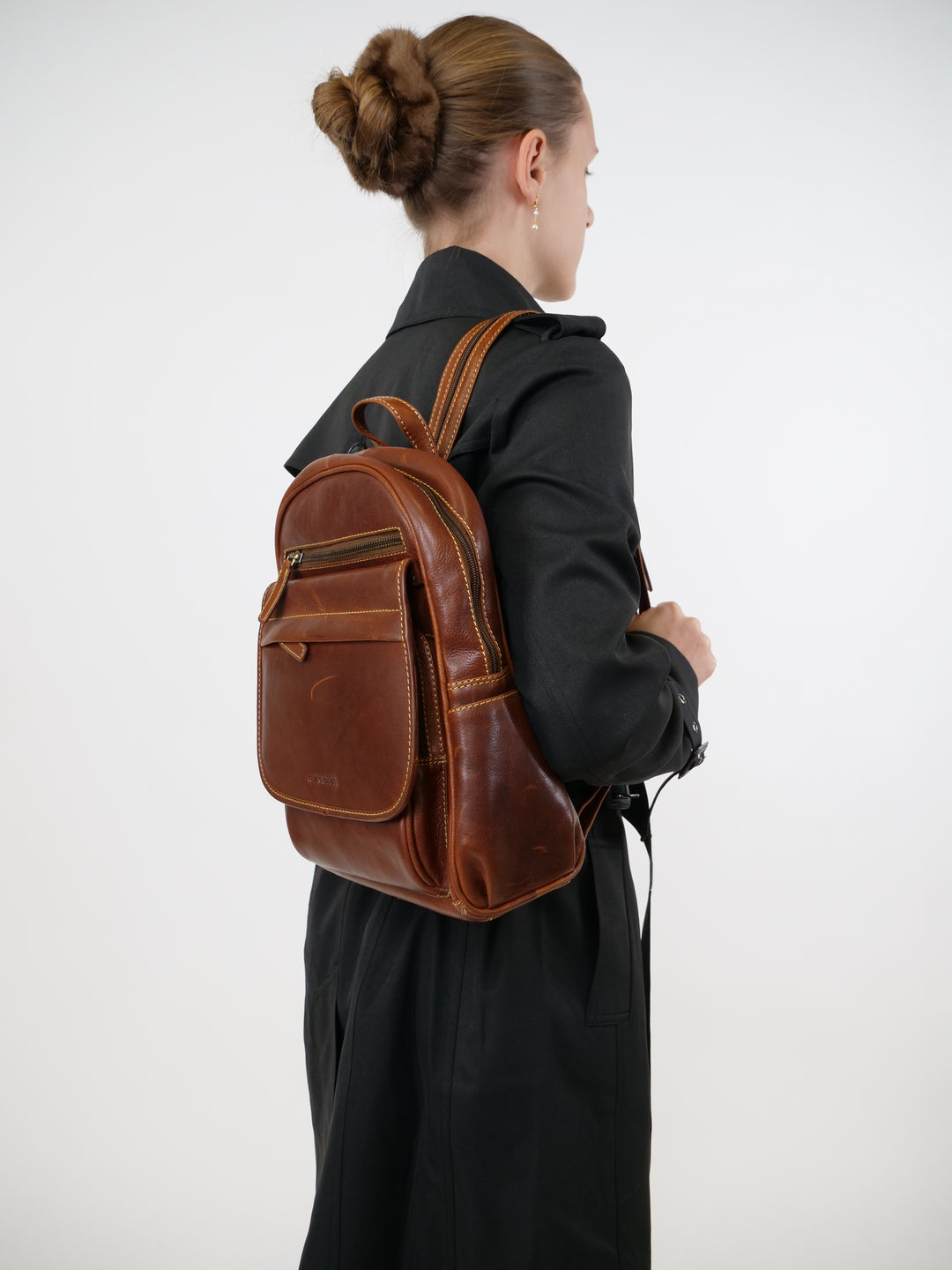 MB-058-R Back Pack - Accesories - Cognac