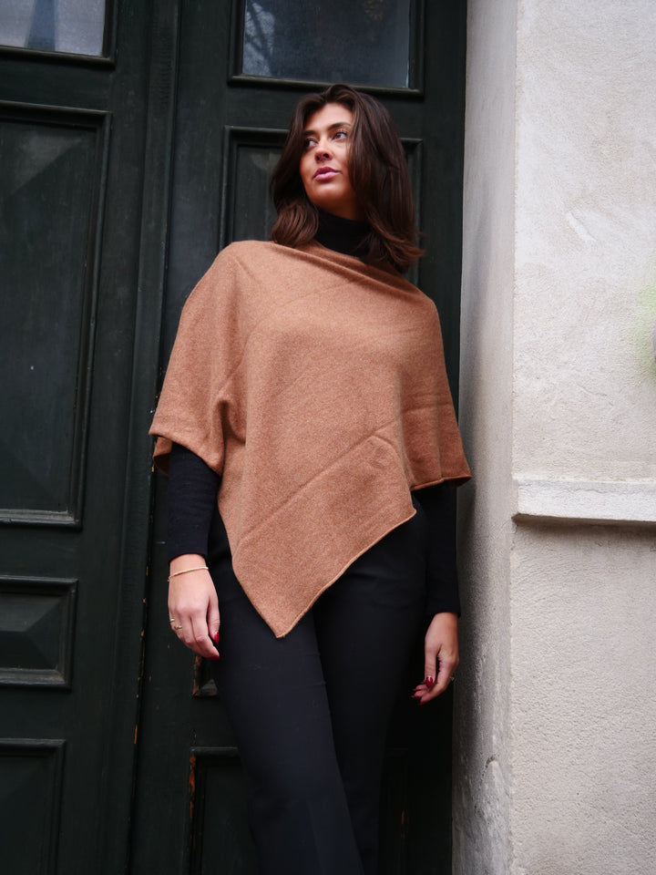 SY-24001 Poncho - 100% Kashmir - Tilbehør - Mørk Camel