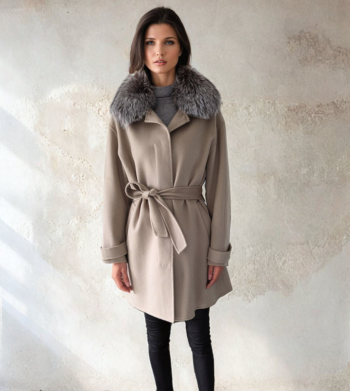 Majdan, 90 cm.  - Wool/Cashmere Coat - Women - Oak