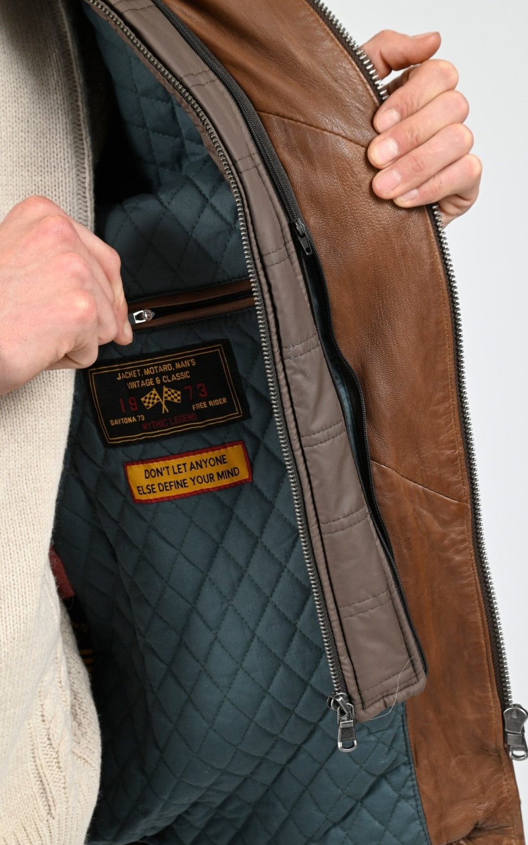 Veste Cuir Homme Daytona 73, modèle Tyler 100120 de couleur bison