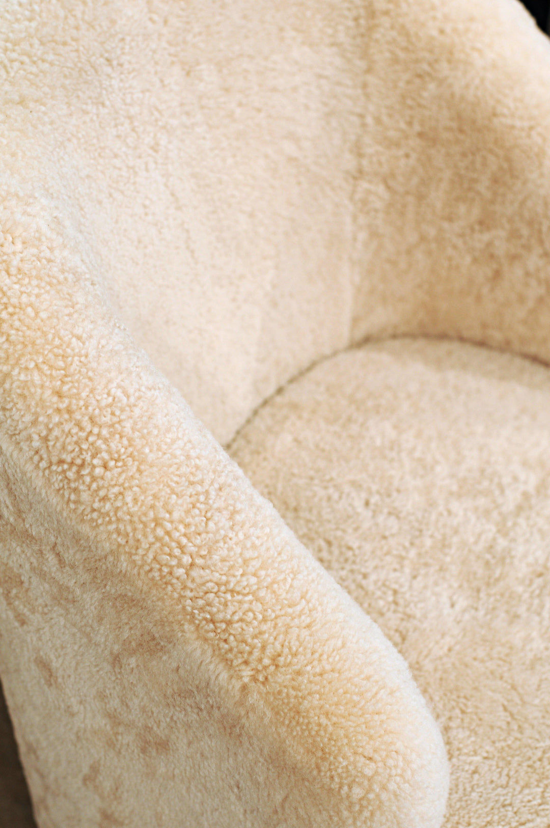 Levinsky Chair No. 1 - Australian Lamb - Accesories - Beige - Australian Lamb - Accesories - Levinsky Chair No. 1 - Australian Lamb - Accesories - Beige - Stampe Pels